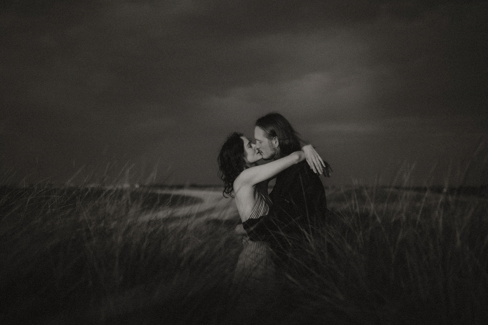 Keremma Dunes Couple Session - 12